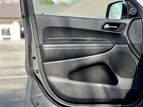 Used 2022 Dodge Durango GT image 11