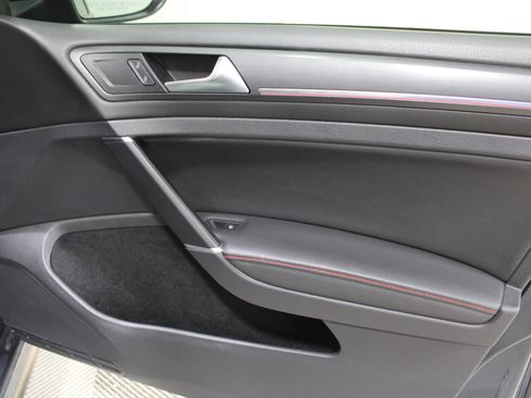 Used 2021 Volkswagen GTI SE image 24