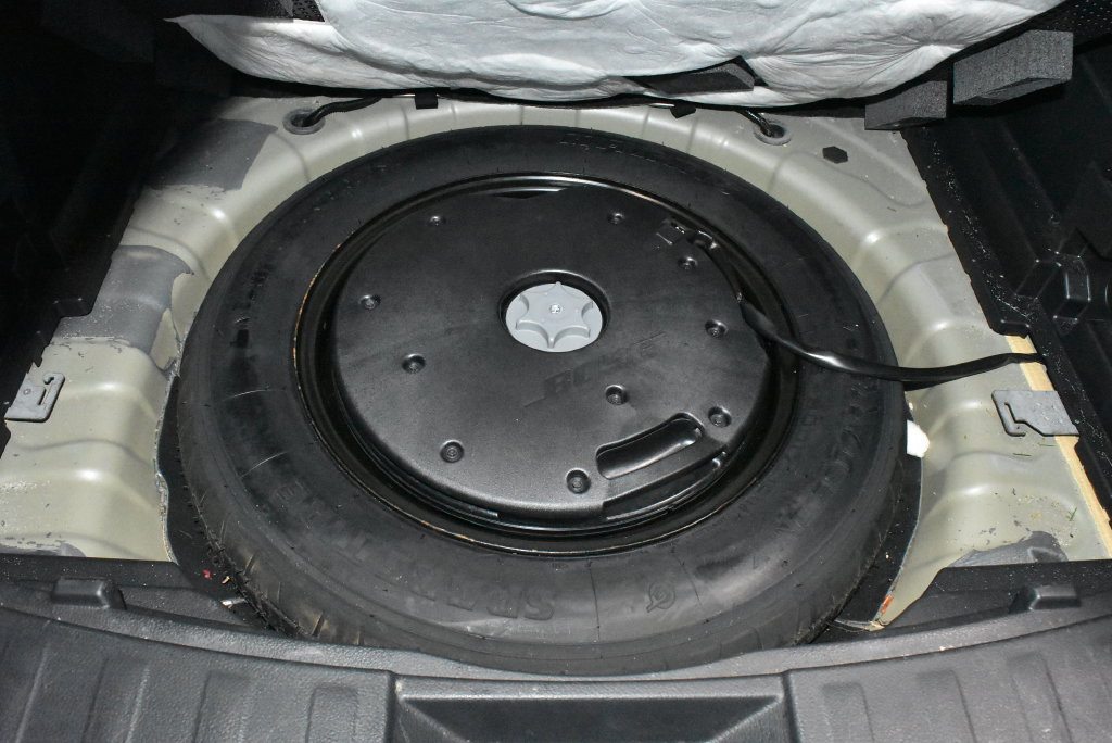 Used 2018 Nissan Rogue SL FWD image 32