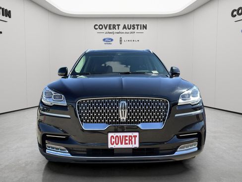 Used 2020 Lincoln Aviator Reserve w/ Equipment Group 202A image 8