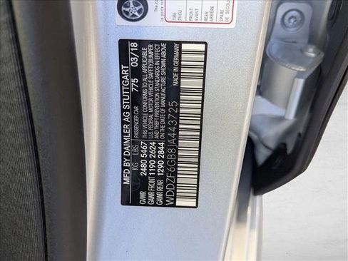 Used 2018 Mercedes-Benz E 400 4MATIC Sedan image 15