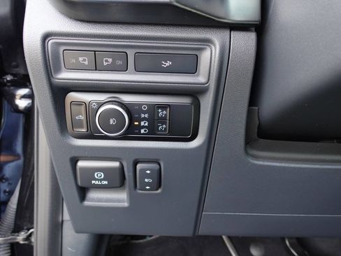 Used 2023 Ford F150 Lariat w/ Equipment Group 502A High image 62