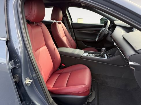 New 2026 MAZDA MAZDA3 Carbon image 19