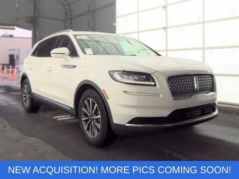 Used 2022 Lincoln Nautilus FWD image 1