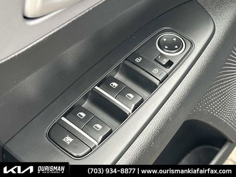 Used 2023 Kia Forte LXS w/ LXS Technology Package image 20