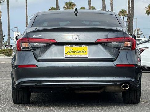 Used 2022 Honda Civic Sport image 5