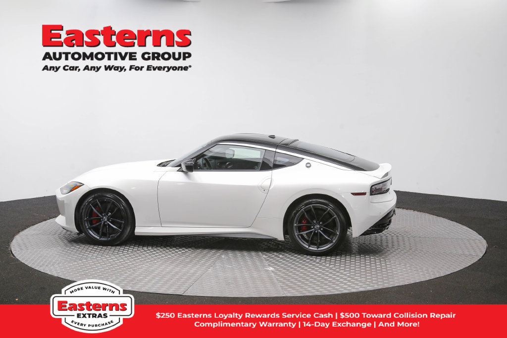 Used 2025 Nissan Z Performance w/ Floor Mat Package RWD image 59