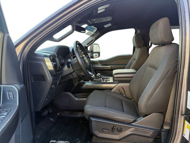 Used 2022 Ford F150 XLT w/ Equipment Group 302A High AWD/4WD image 10
