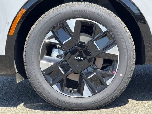 New 2026 Kia Sportage SX Prestige AWD/4WD image 36