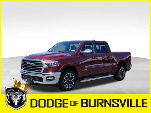Used 2025 RAM 1500 Laramie AWD/4WD image 3