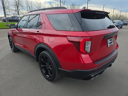 Used 2021 Ford Explorer ST w/ Equipment Group 401A image 3