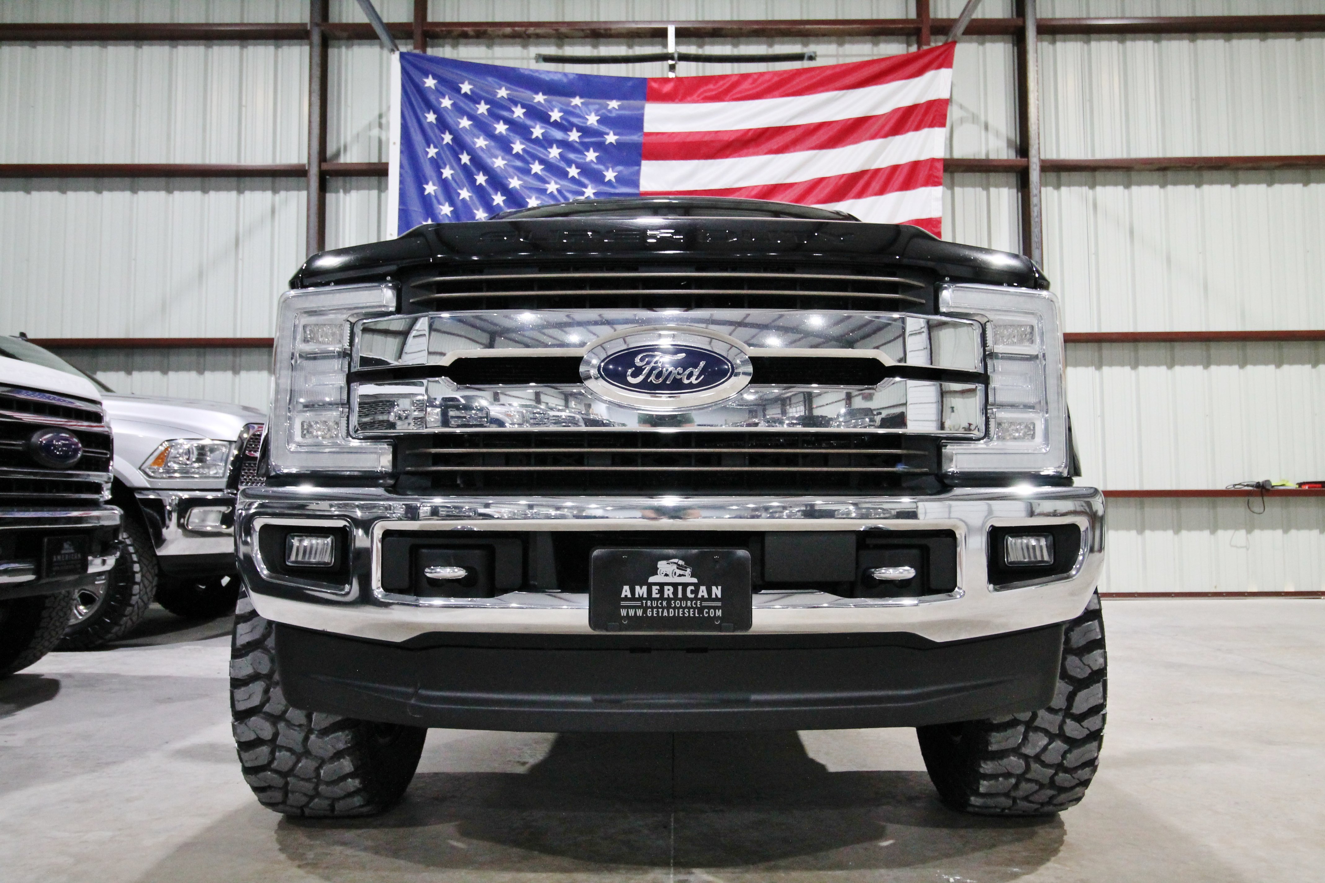 Used 2017 Ford F250 King Ranch w/ King Ranch Ultimate Package AWD/4WD image 2