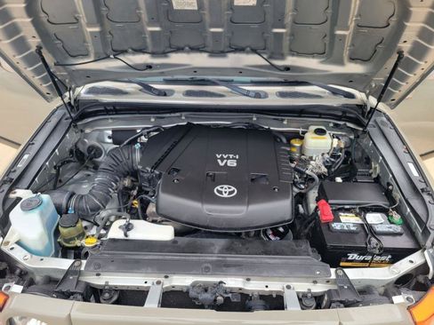 Used 2008 Toyota FJ Cruiser 2WD image 20