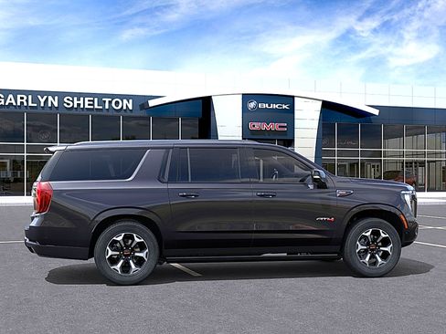 New 2026 GMC Yukon XL AT4 Ultimate AWD/4WD image 5