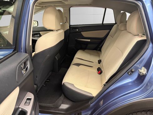 Used 2017 Subaru Crosstrek 2.0i Premium w/ Moonroof Package AWD/4WD image 13