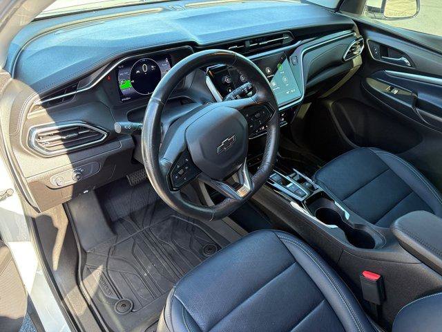Used 2023 Chevrolet Bolt EUV LT w/ Convenience Package FWD image 16