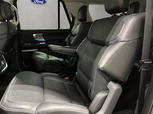 New 2026 Ford Expedition Max Platinum AWD/4WD image 17