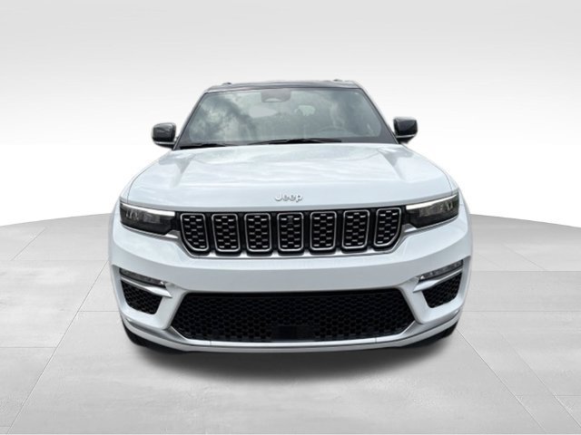 Used 2025 Jeep Grand Cherokee Summit AWD/4WD image 7