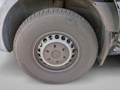 Used 2019 Mercedes-Benz Sprinter 144 image 6