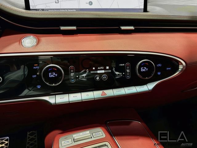 Used 2023 Genesis GV70 3.5T Sport w/ Sport Advanced Package AWD/4WD image 17