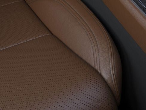 New 2026 Lincoln Aviator Reserve AWD/4WD image 16
