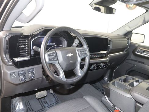 Used 2024 Chevrolet Silverado 1500 LT AWD/4WD image 24