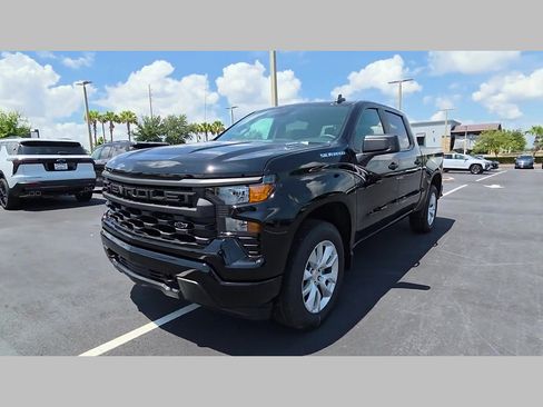 New 2026 Chevrolet Silverado 1500 Custom RWD image 22