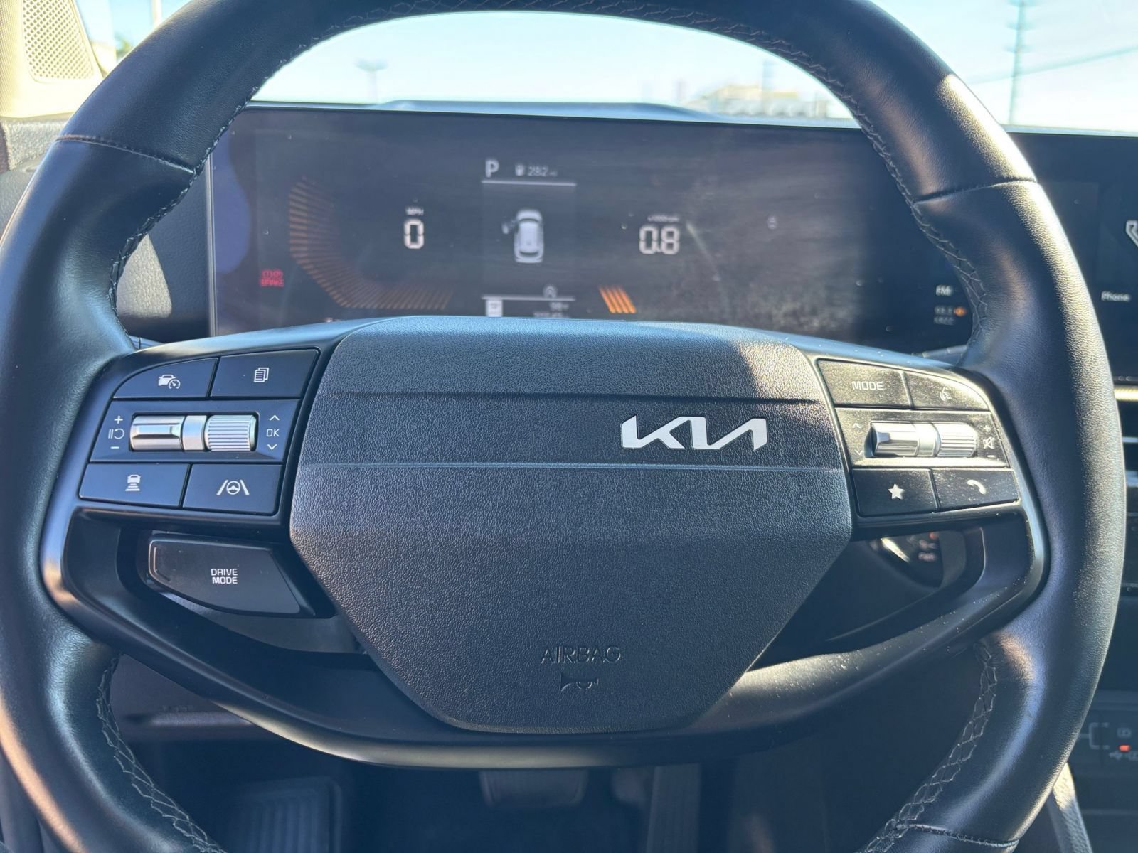 Used 2026 Kia Sportage LX FWD image 27