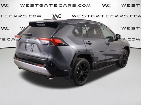 Used 2022 Toyota RAV4 SE w/ Convenience Package AWD/4WD image 45