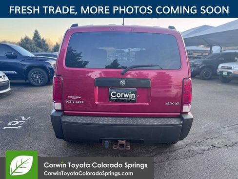 Used 2007 Dodge Nitro SXT image 6