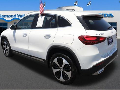 Used 2025 Mercedes-Benz GLA 250 image 4