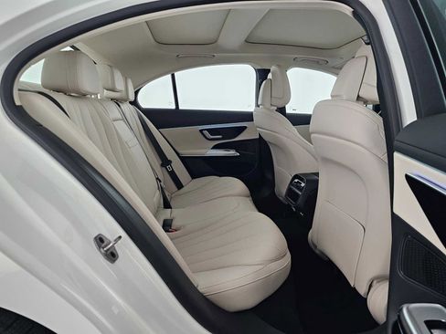 New 2026 Mercedes-Benz E 350 Sedan image 12