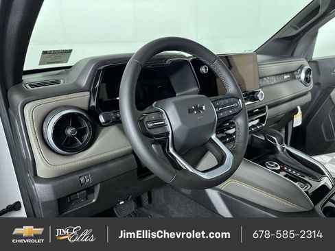Certified 2026 Chevrolet Colorado ZR2 w/ Technology Package AWD/4WD image 10
