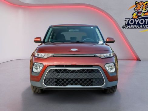 Used 2020 Kia Soul LX FWD image 2