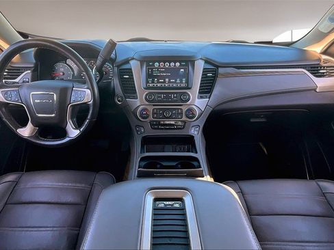 Used 2019 GMC Yukon Denali w/ Denali Ultimate Package image 15