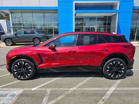 Used 2024 Chevrolet Blazer EV RS AWD/4WD image 2