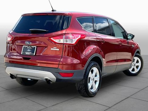 Used 2015 Ford Escape SE FWD image 13