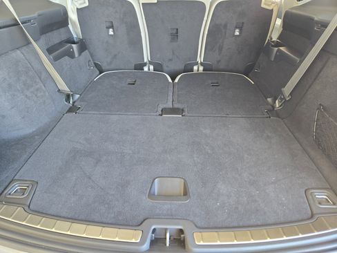 New 2025 Volvo EX90 Ultra image 31