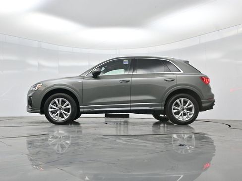 Used 2025 Audi Q3 2.0T Premium AWD/4WD image 47