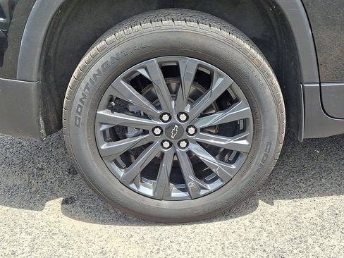 Certified 2023 Chevrolet Traverse RS AWD/4WD image 35