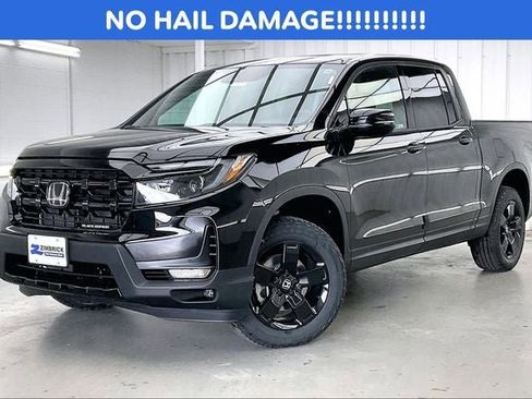New 2026 Honda Ridgeline Black Edition image 2