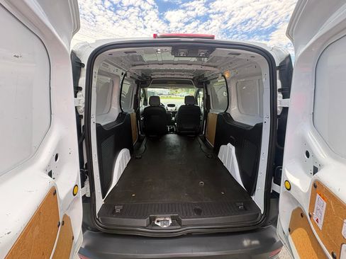 Used 2018 Ford Transit Connect XL FWD image 4