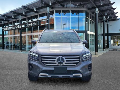 Used 2026 Mercedes-Benz GLB 250 4MATIC image 8
