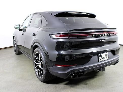 Certified 2026 Porsche Cayenne S AWD/4WD image 3