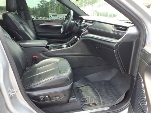 Used 2022 Jeep Grand Cherokee L Overland AWD/4WD image 10