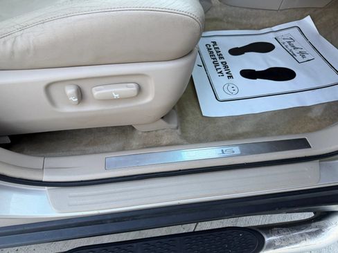 Used 2004 Lexus RX 330 AWD image 42
