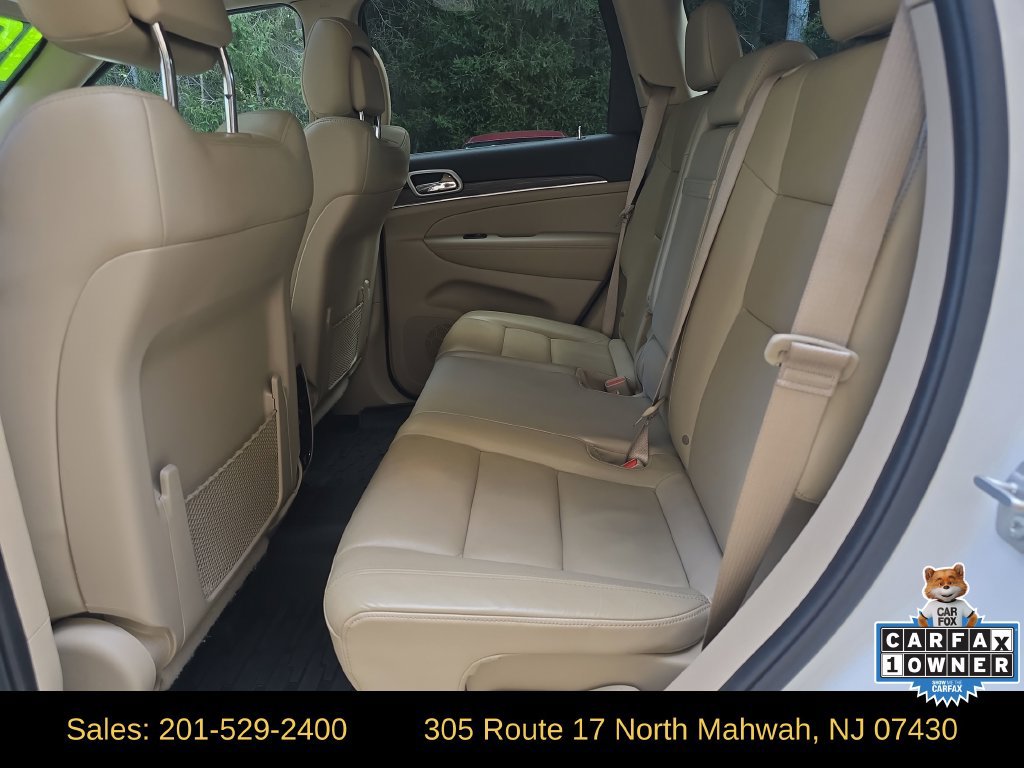 Used 2021 Jeep Grand Cherokee Limited w/ Premium Lighting Group AWD/4WD image 26