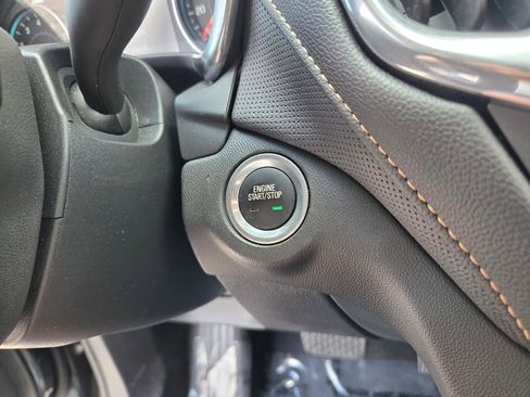 Certified 2020 Chevrolet Equinox Premier FWD image 27
