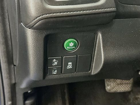 Used 2020 Honda HR-V EX image 17
