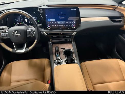 Used 2025 Lexus RX 350h w/ Convenience Package image 27